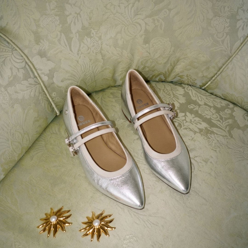 Pointed-Toe Duo Tone Mary Jane Flats