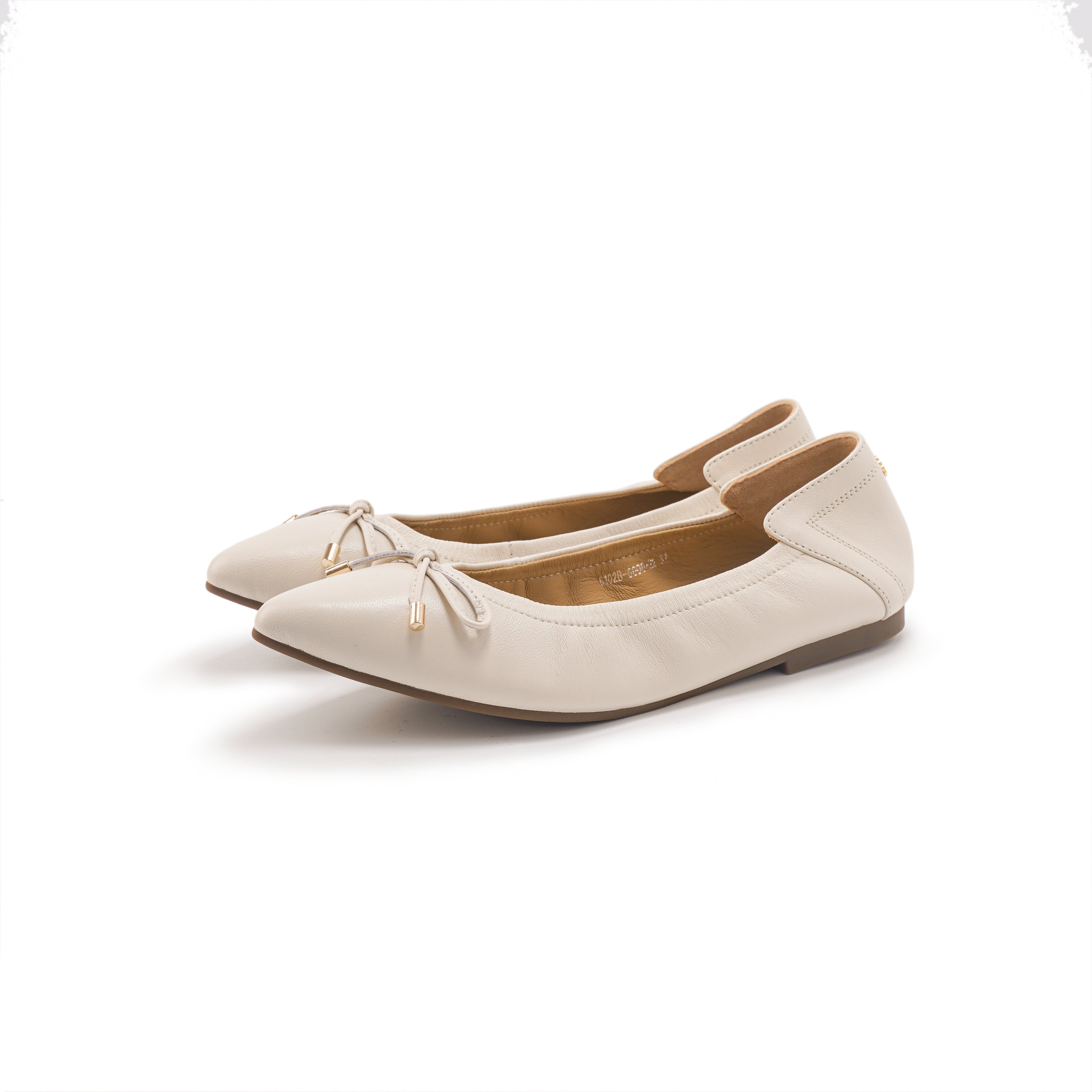 Pointed-Toe Ballet Flats - Ivory