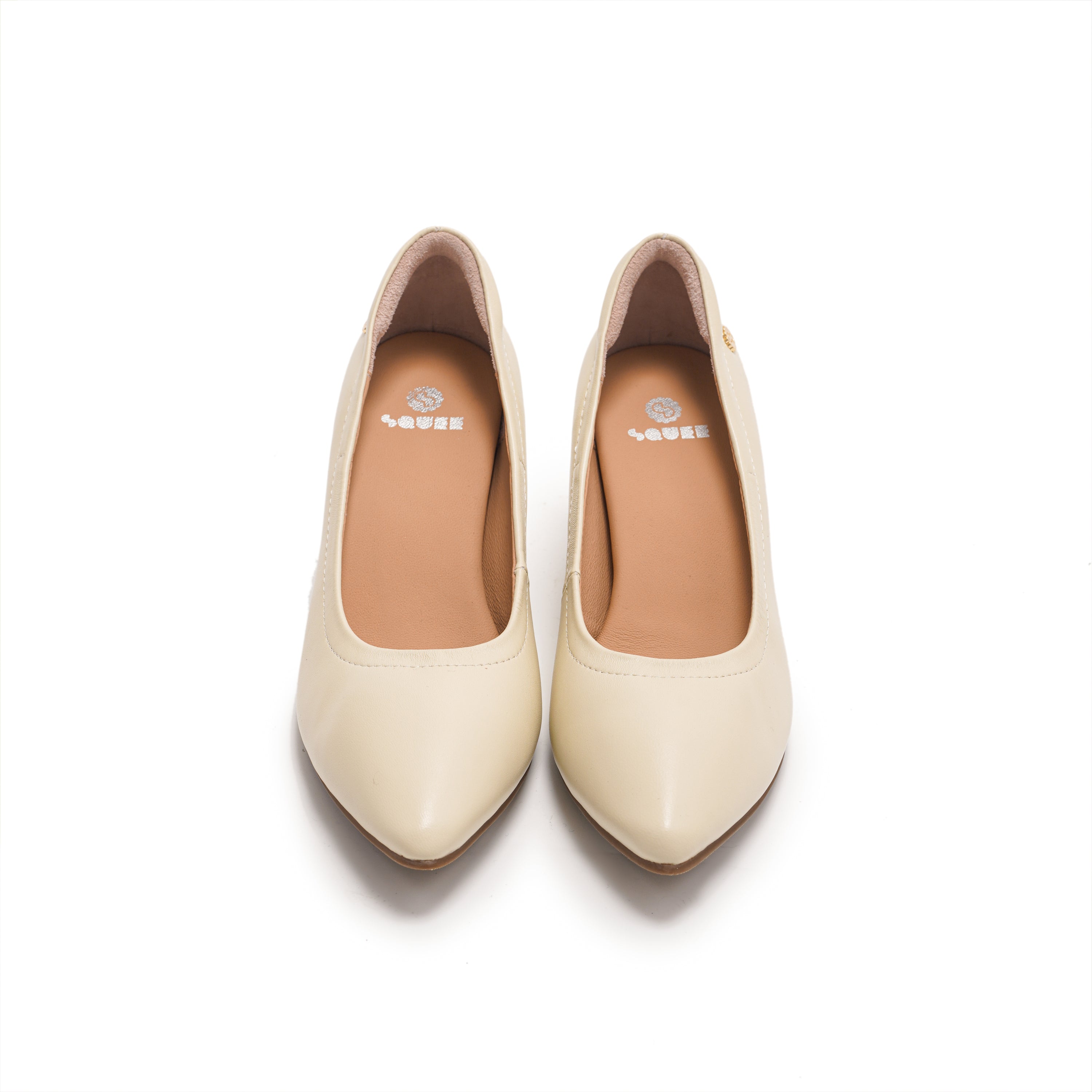 Pointed-Toe Low Heel Pumps - Cream