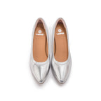 Pointed-Toe Low Heel Pumps - Silver