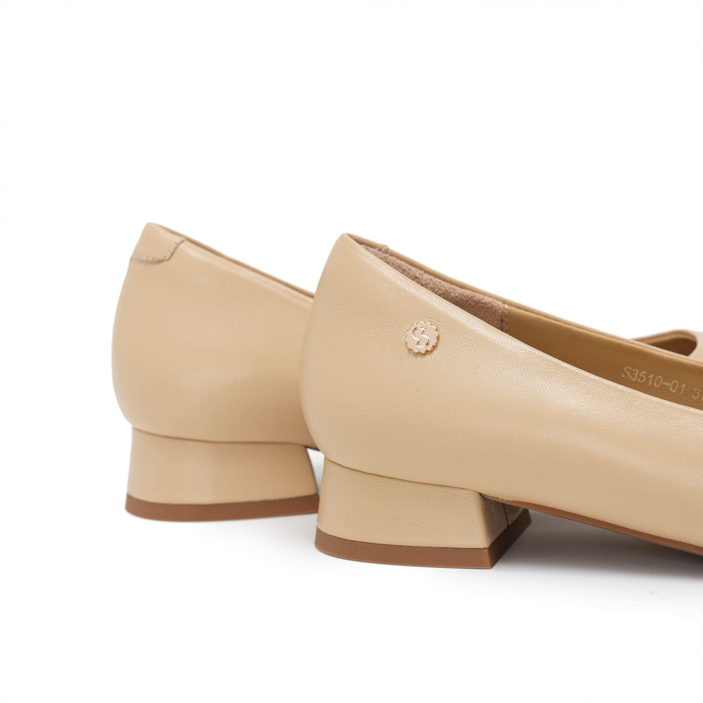 Pointed-Toe Block Heel Pumps - Nude