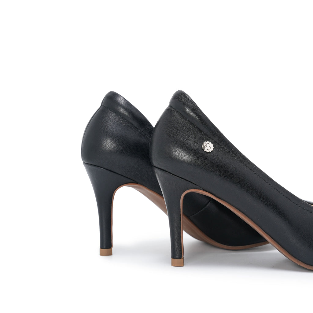Pointed-Toe Stiletto Pumps - Black