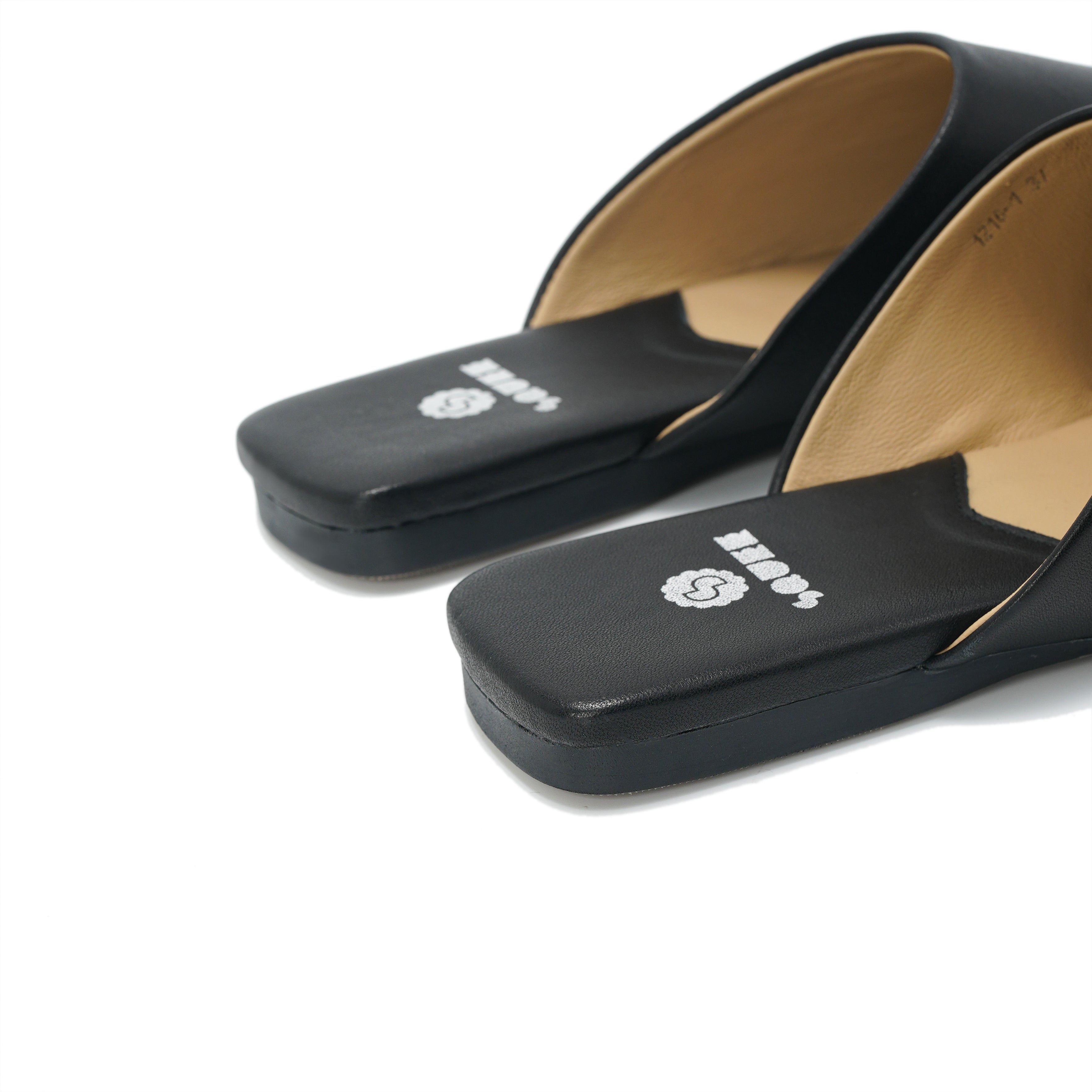 Square-Toe Slip On Mules - Black