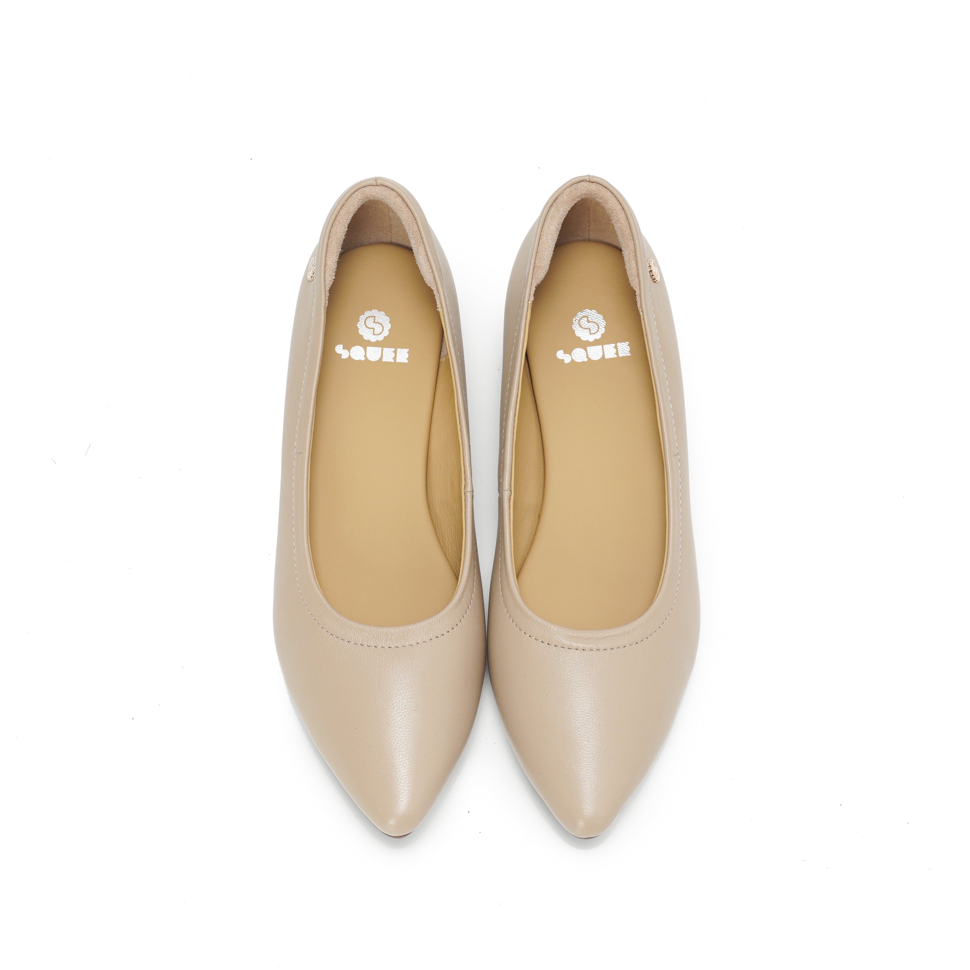 Pointed-Toe Wedge Pumps – Nude