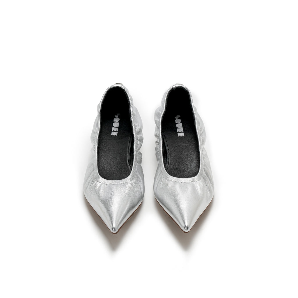 Pointed-Toe Kitten Heels - Silver