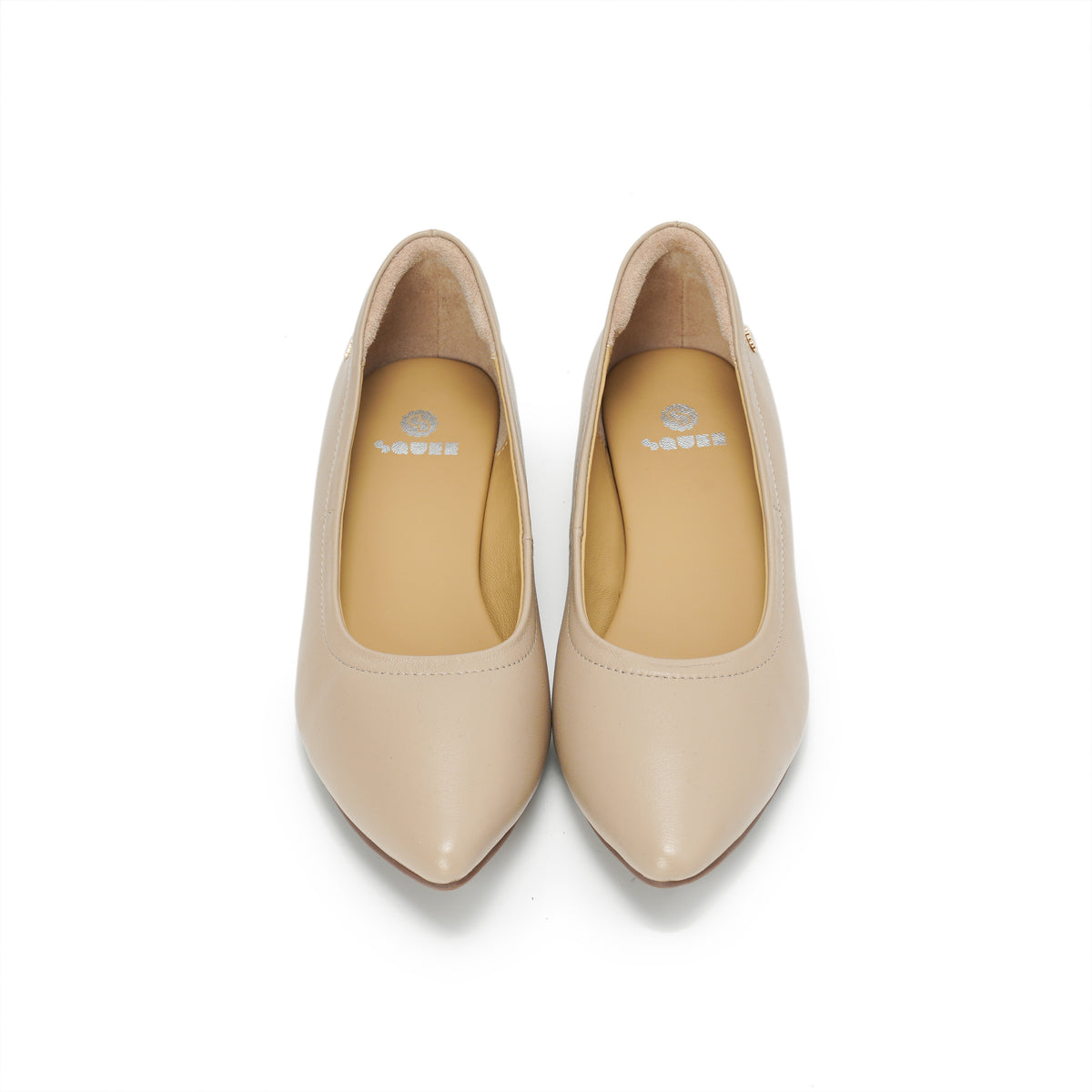 Pointed-Toe Wedge Pumps – Nude