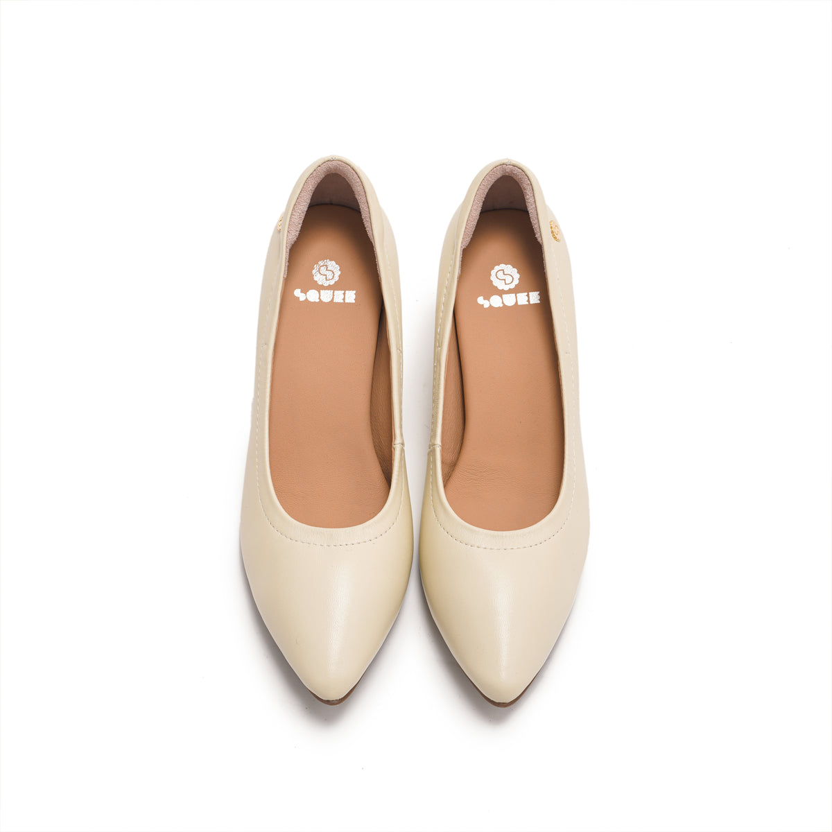 Pointed-Toe Low Heel Pumps - Cream